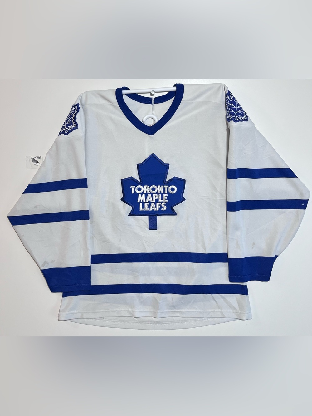 CCM Toronto Maple Leafs mens Hockey Jersey sz Medium
